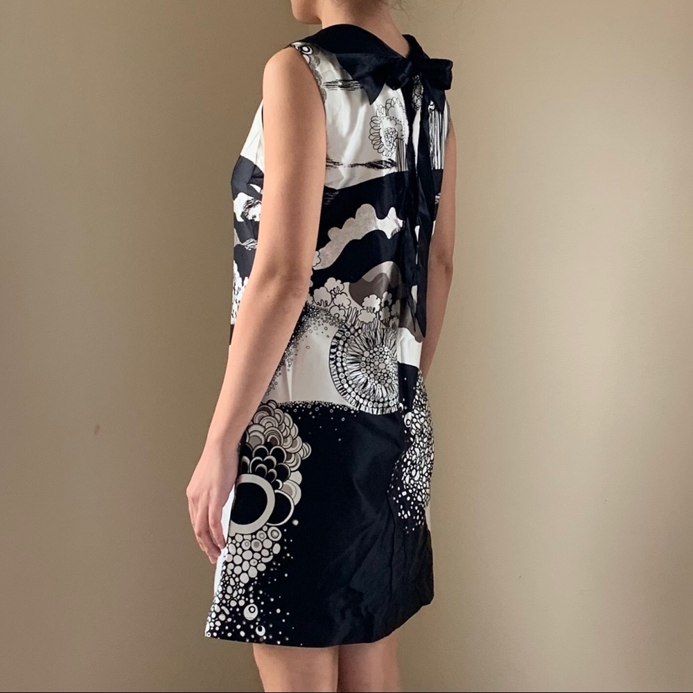 100%silk dress, silk lining. Made in Usa